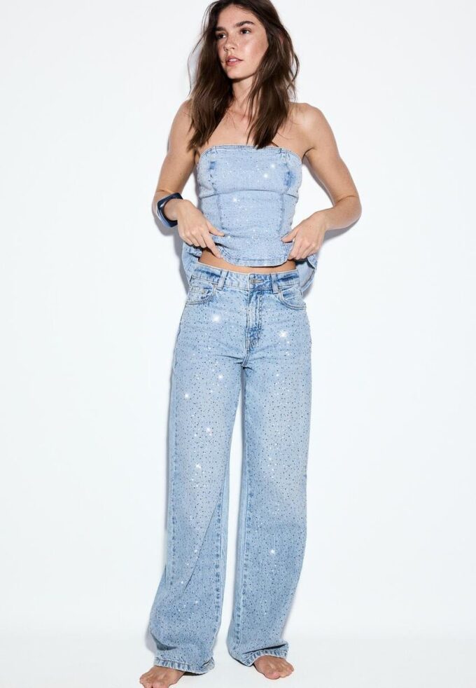 Rechte jeans met strass-steentjes Rechte jeans met strass-steentjes