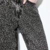 Rechte jeans met Wide Legs en luipaardprint Rechte jeans met Wide Legs en luipaardprint