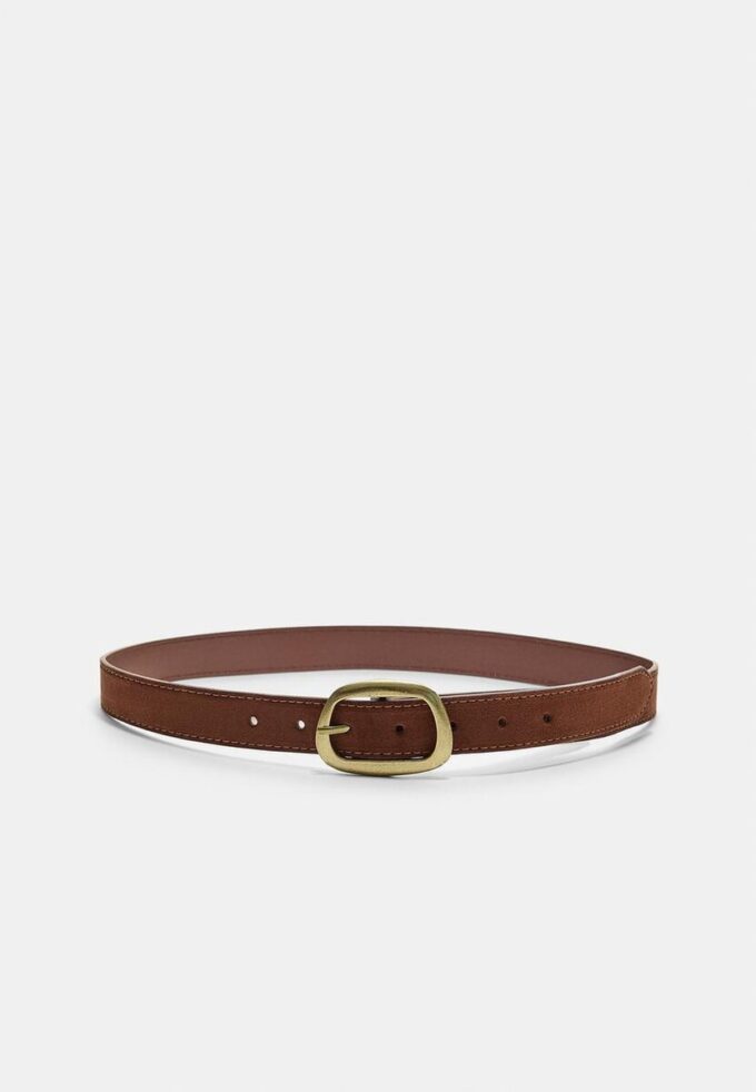 Riem met stiksels en asymmetrische gesp