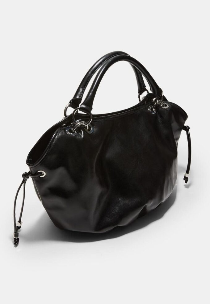 Ronde shopper met metalen details