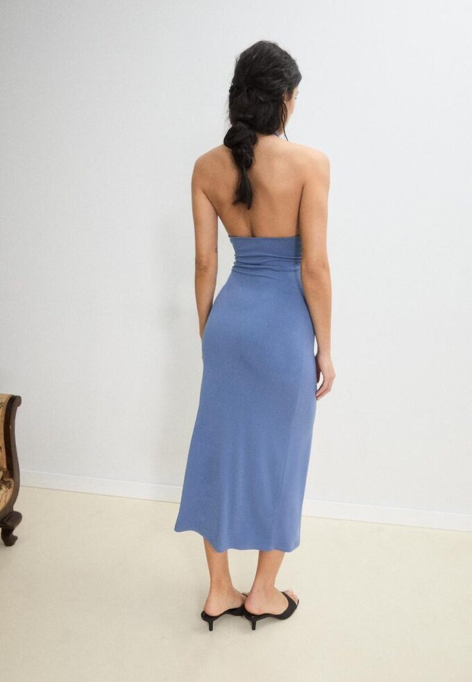 Rugloze halter midi-jurk