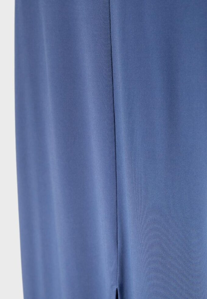 Rugloze halter midi-jurk