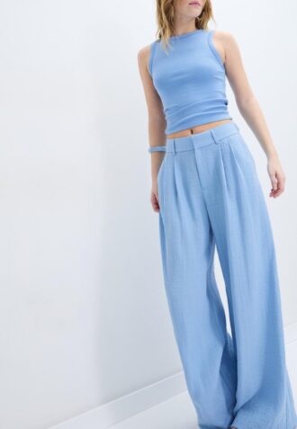 Rustieke broek met Wide Leg pijpen en verstelbare knopen