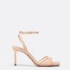Sandalen met mesh en naaldhak