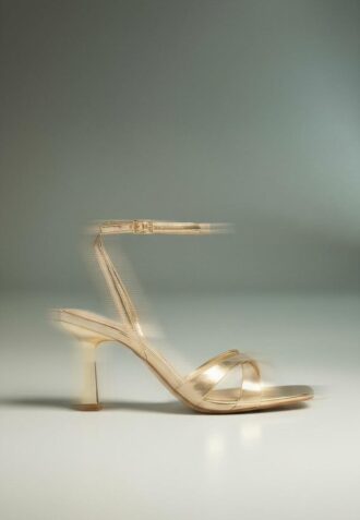 Sandalen met naaldhak