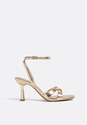 Sandalen met naaldhak
