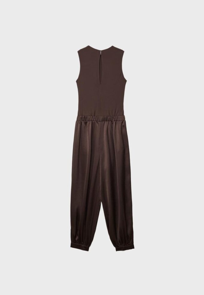 Satijnen jumpsuit met halternek