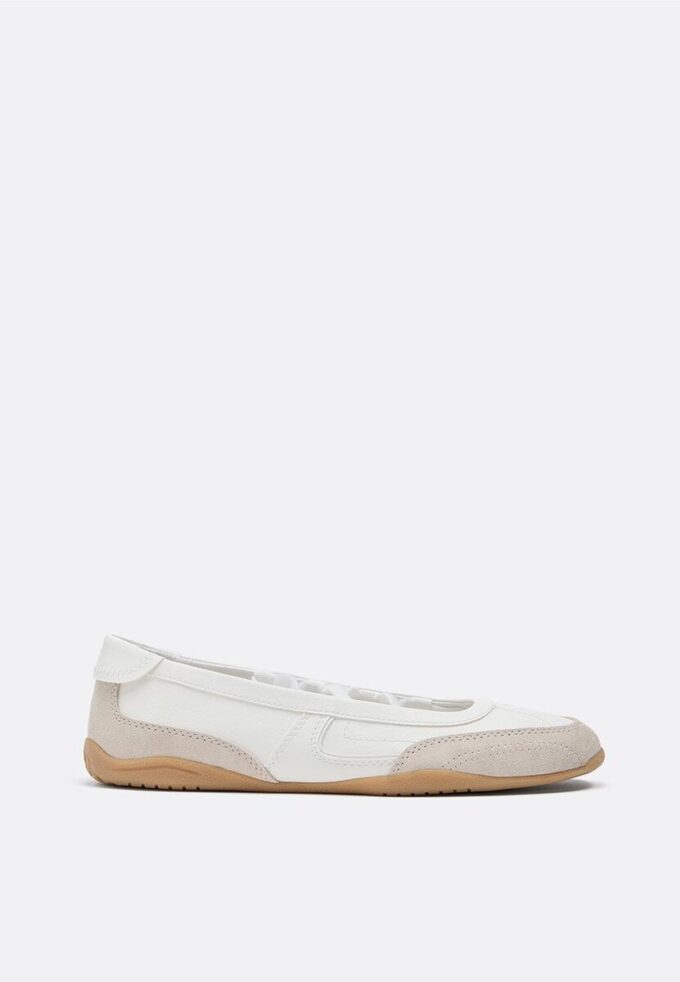 Sneakerinas met strik