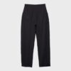 Soepelvallende broek met gesp Soepelvallende broek met gesp