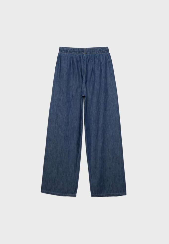 Soepelvallende denim broek met trekkoord Soepelvallende denim broek met trekkoord