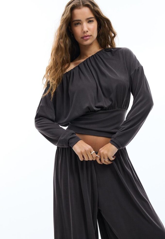 Soft-Touch asymmetrisch T-shirt