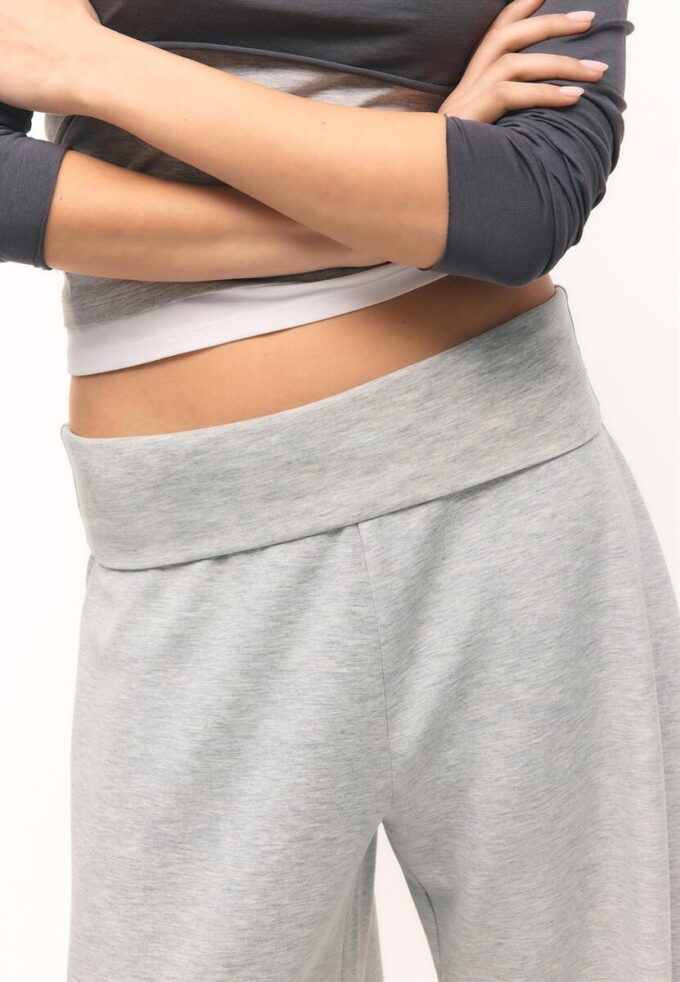 Soft-Touch Balloon-joggingbroek met omgeslagen tailleband Soft-Touch Balloon-joggingbroek met omgeslagen tailleband