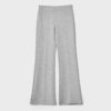 Soft-Touch broek met uitlopende pijpen en naaddetail aan de voorkant Soft-Touch broek met uitlopende pijpen en naaddetail aan de voorkant