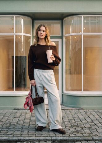 Soft-Touch gebreide trui met boothals Soft-Touch gebreide trui met boothals