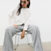 Soft-Touch joggingbroek met Wide Leg pijpen en naaddetail aan de voorkant Soft-Touch joggingbroek met Wide Leg pijpen en naaddetail aan de voorkant