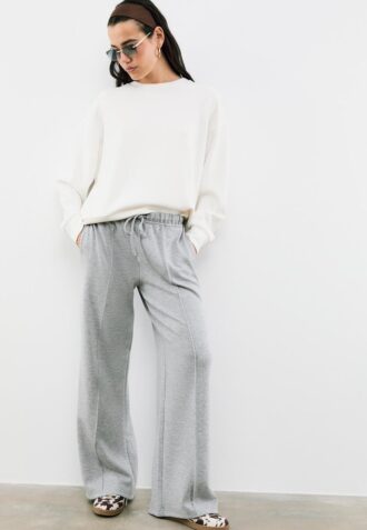 Soft-Touch joggingbroek met Wide Leg pijpen en naaddetail aan de voorkant
