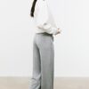 Soft-Touch joggingbroek met Wide Leg pijpen en naaddetail aan de voorkant Soft-Touch joggingbroek met Wide Leg pijpen en naaddetail aan de voorkant