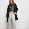 Soft-Touch midi-mantel met knopen