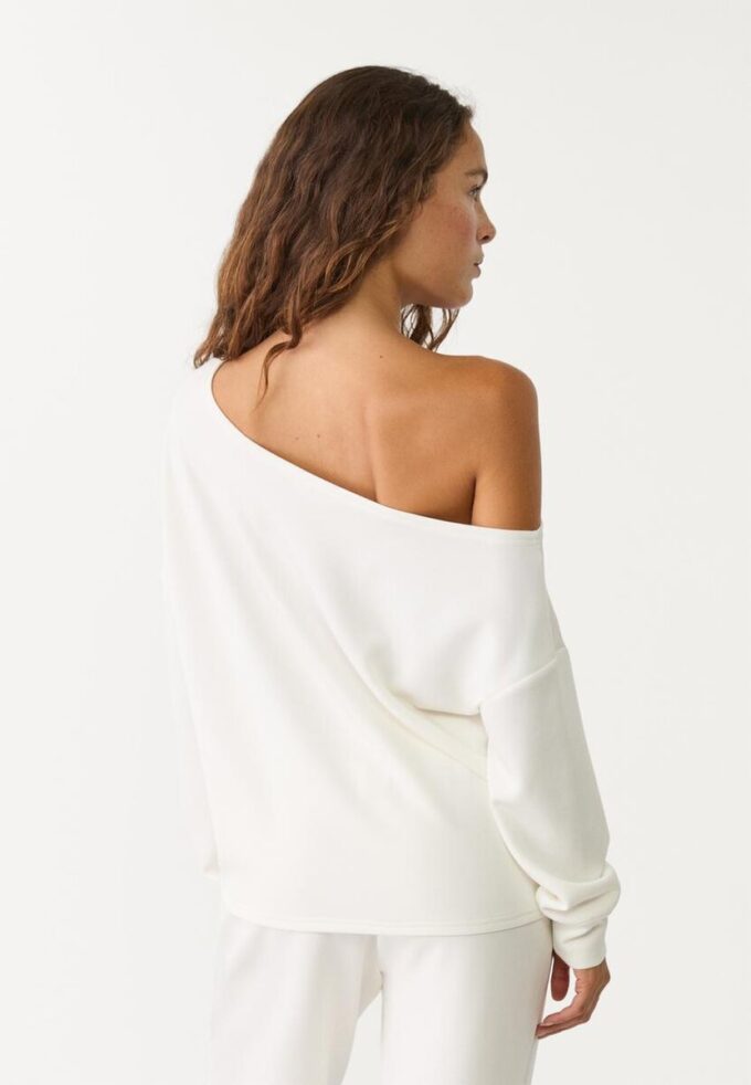 Soft-Touch off-shoulder sweatshirt Soft-Touch off-shoulder sweatshirt