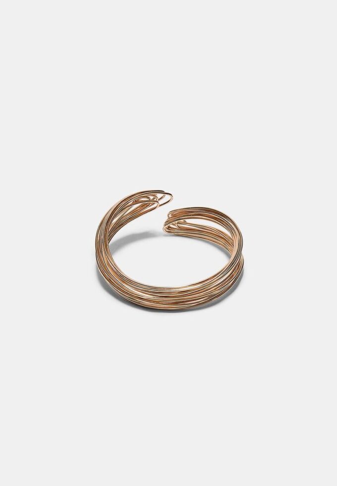Stijve armband met multi-metallic draad