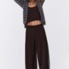 Strakke broek met coupenaden Strakke broek met coupenaden
