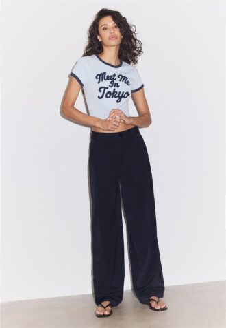 Strakke broek met coupenaden