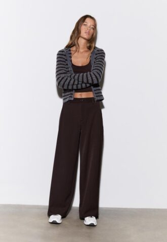 Strakke broek met coupenaden