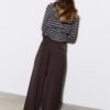 Strakke broek met coupenaden Strakke broek met coupenaden
