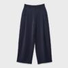 Strakke broek met coupenaden Strakke broek met coupenaden