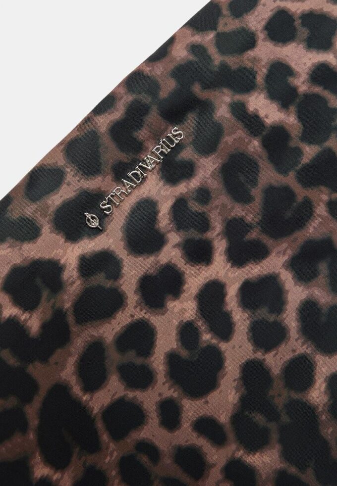Toilettas met luipaardprint en rits