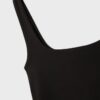 Tops met brede bandjes