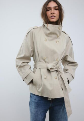 Trenchcoat met hoge kraag