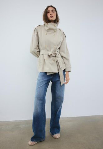 Trenchcoat met hoge kraag