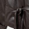 Trenchcoat met hoge kraag en leerlook Trenchcoat met hoge kraag en leerlook