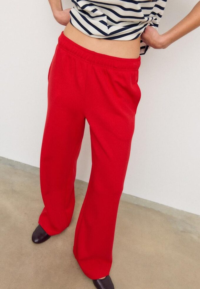 Wide Leg Joggingbroek met wijde pijpen Wide Leg Joggingbroek met wijde pijpen