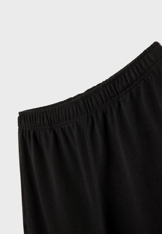 Wide Leg Joggingbroek met wijde pijpen Wide Leg Joggingbroek met wijde pijpen