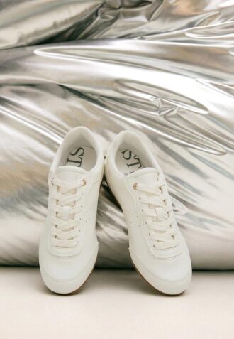 Zachte sneakers met platte zool