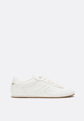 Zachte sneakers met platte zool