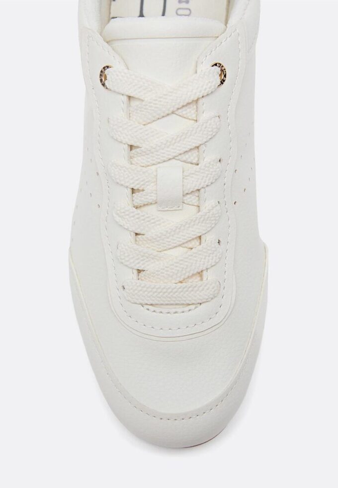 Zachte sneakers met platte zool