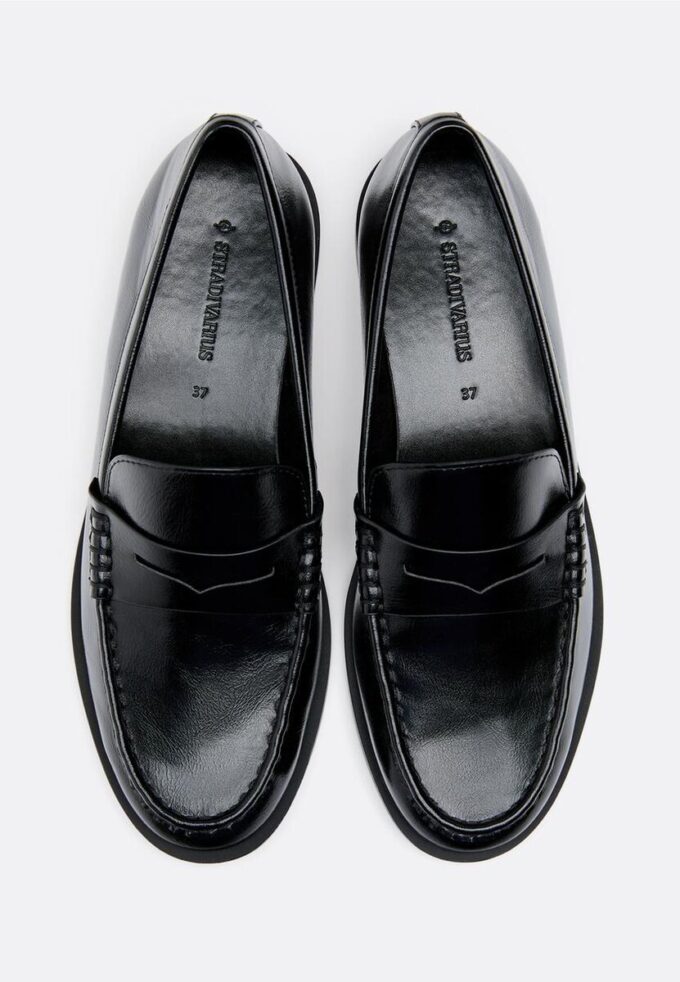 Zwarte loafers met leerlook
